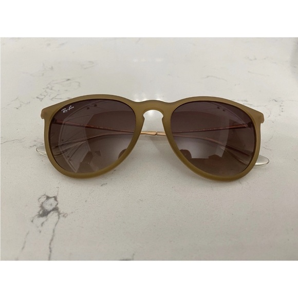 Ray-Ban Matte Olive Green Frame Brown Gradient Lens Sunglasses main image 5